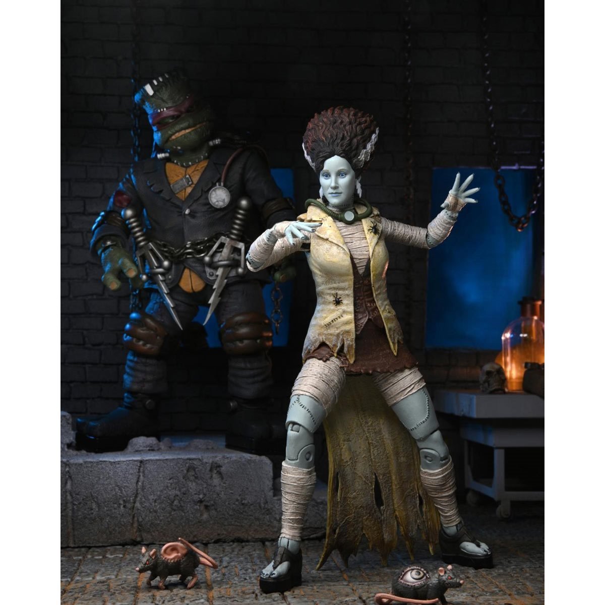 Neca - Ultimate April O Neil as Bride of Frankenstein - Judith Hoag