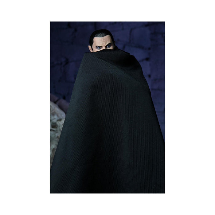 Universal Monsters – 7" Scale Action Figure - Ultimate Dracula - Transylvania