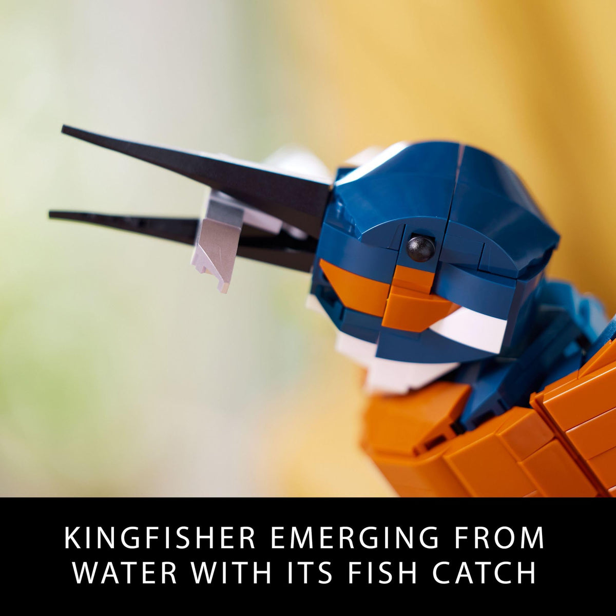 LEGO Icons Kingfisher Model Building Kit - Detailed 3D Puzzle for Adults, 18+ - Collectible, Relaxing DIY Craft for Bird Lovers - Gift for Mother's Day - 10331 🍁 All In One Marketplace Canada