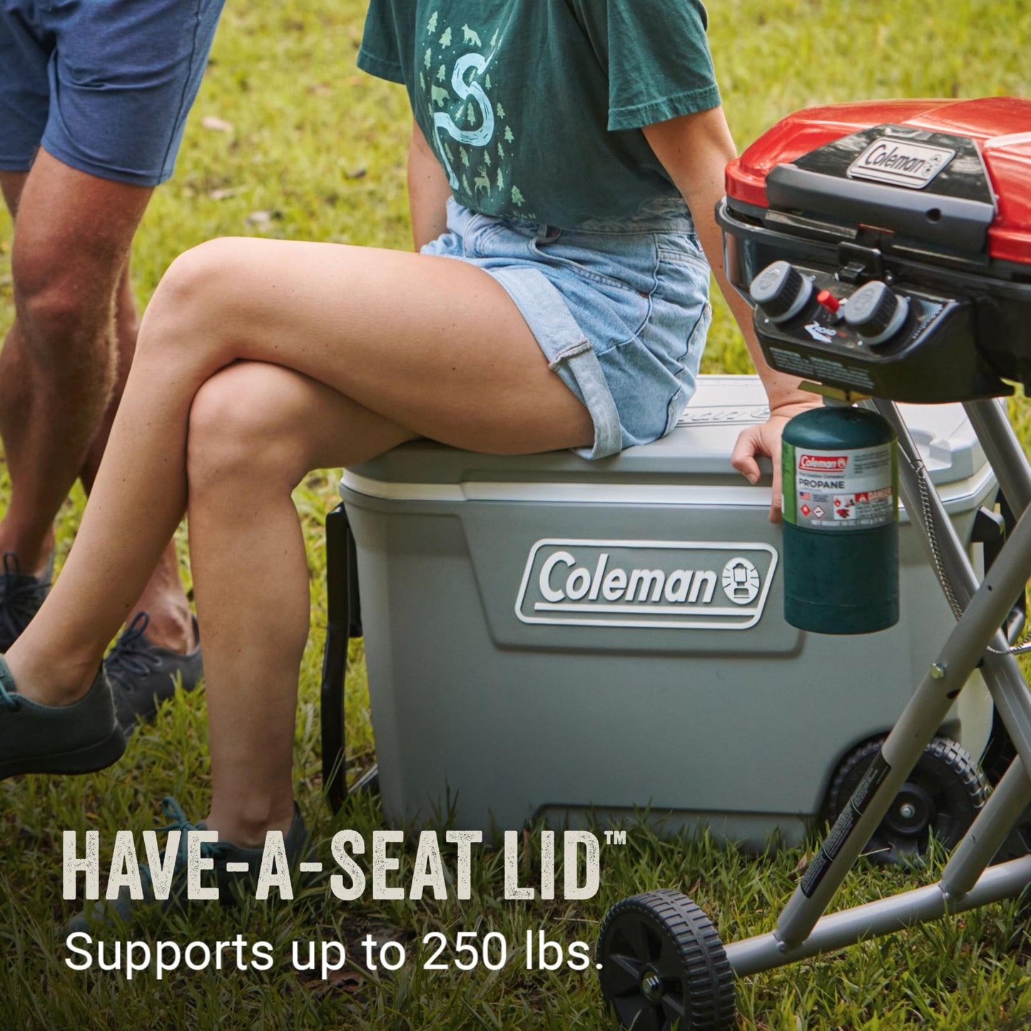 Coleman Classic Series 62-Qt Insulated Portable Cooler w/Heavy Duty Wheels, 58L Leak-Proof Wheeled Cooler w/ 101 Can Capacity, Keeps Ice for up to 5 Days, Great for Beach, Camping, Sports 🍁 All In One Marketplace Canada