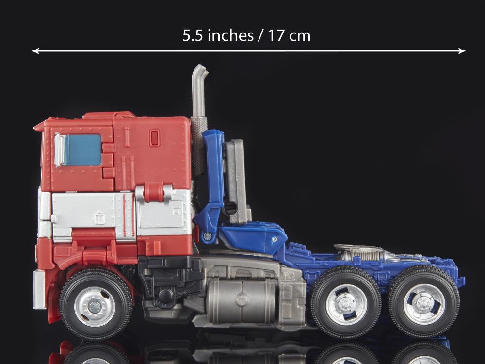 Transformers Studio Series 38 Voyager Optimus Prime