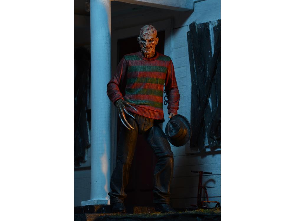 A Nightmare On Elm Street Ultimate Freddy Krueger