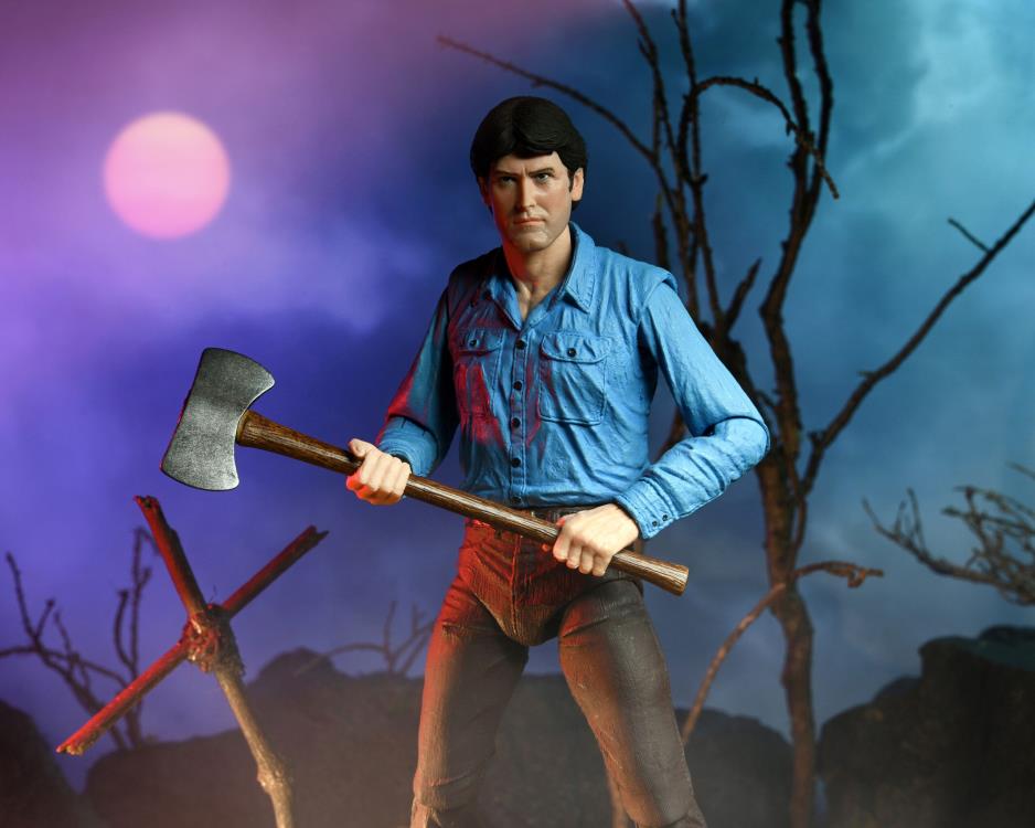 The Evil Dead 40th Anniversary Ultimate Ash Williams Figure (substandard packaging)