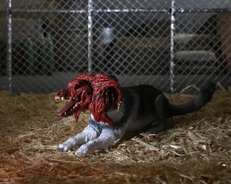 The Thing Ultimate Dog Creature Set
