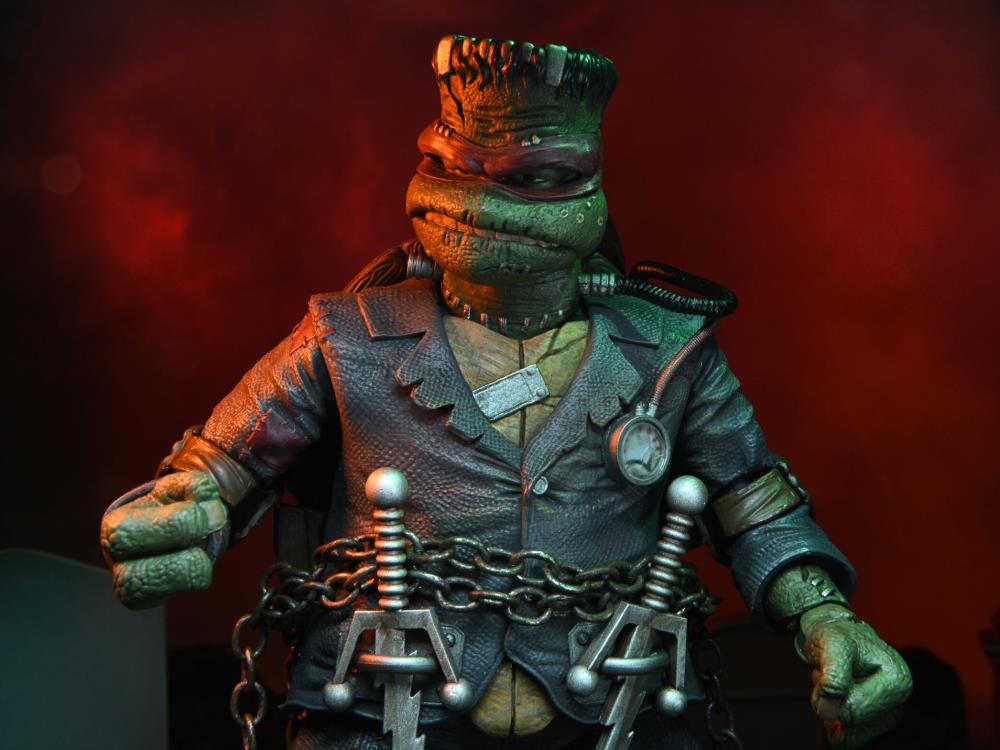 Universal Monsters x Teenage Mutant Ninja Turtles Ultimate Raphael as Frankenstein's Monster ( substanard packaging)