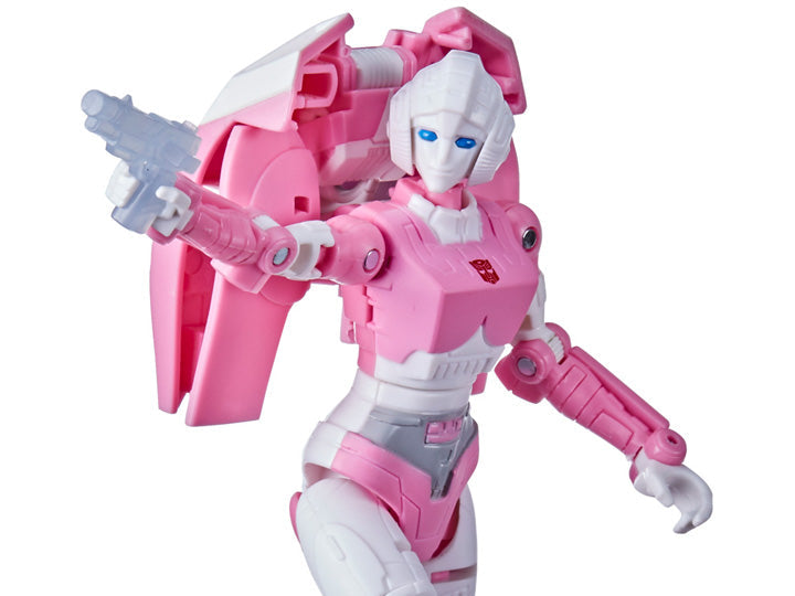 Transformers War for Cybertron: Kingdom Deluxe Arcee