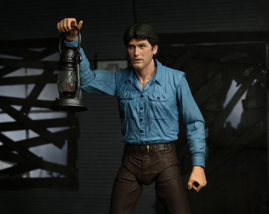 The Evil Dead 40th Anniversary Ultimate Ash Williams Figure (substandard packaging)