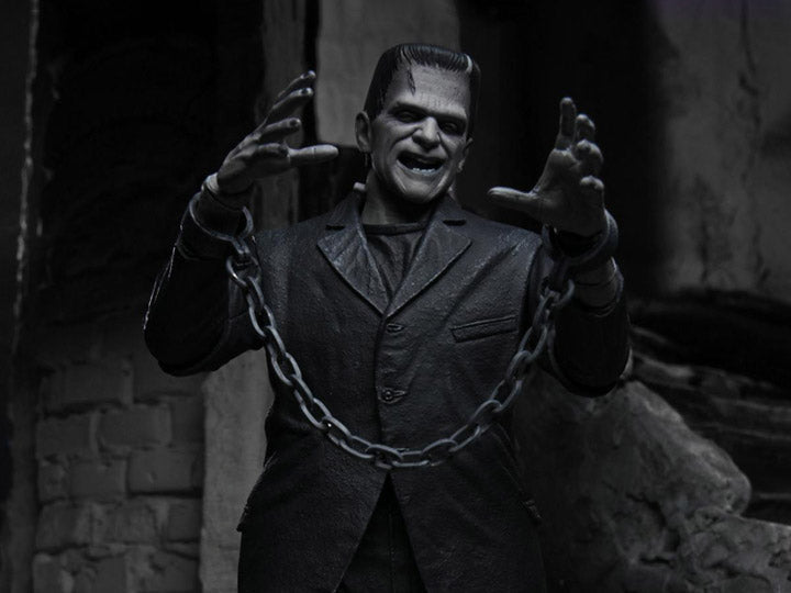 Universal Monsters Ultimate Frankenstein's Monster (Black & White) Figure