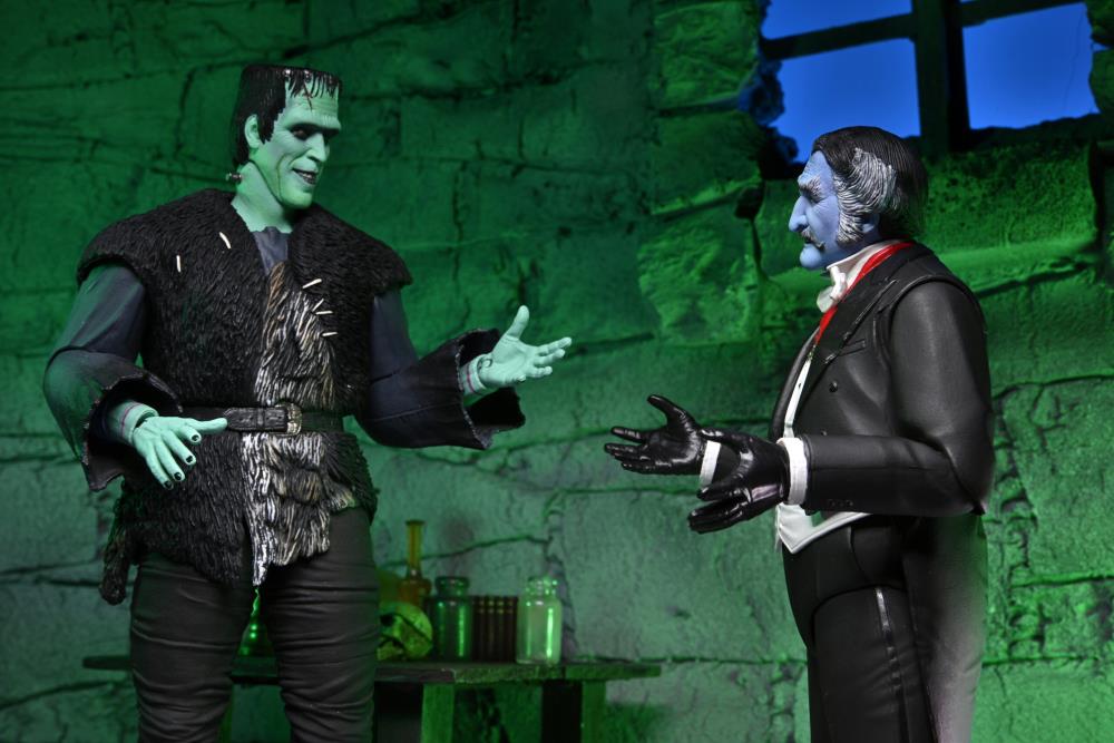Neca - Rob Zombie's The Munsters Ultimate The Count Action Figure