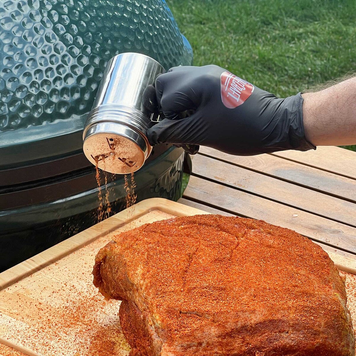 TableCraft 10 oz Dry Rub Shaker With Handle