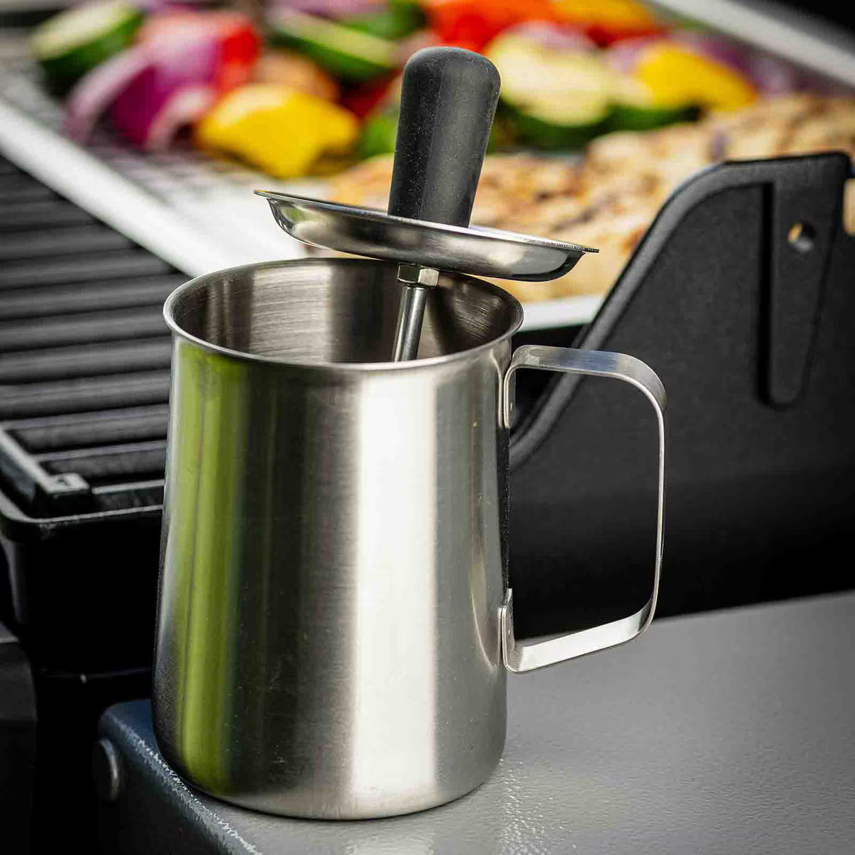 TableCraft 16 oz Sauce Pot With Silicone Basting Brush
