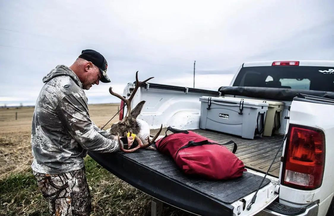 Koola Buck Blood Red Game Bag – Small