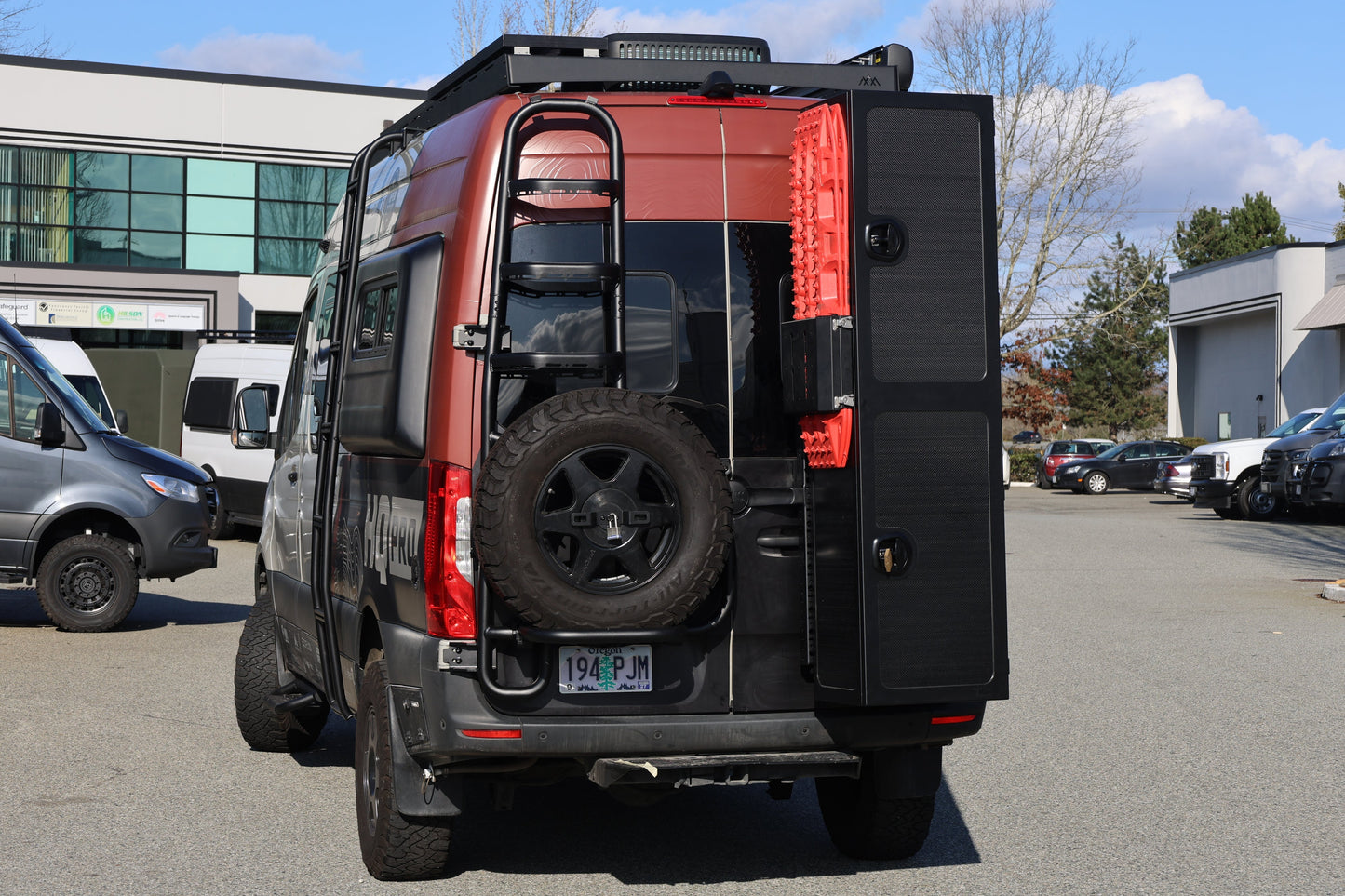 Trenta Carbon Fiber Camper Van Ski & Multisport Storage Box