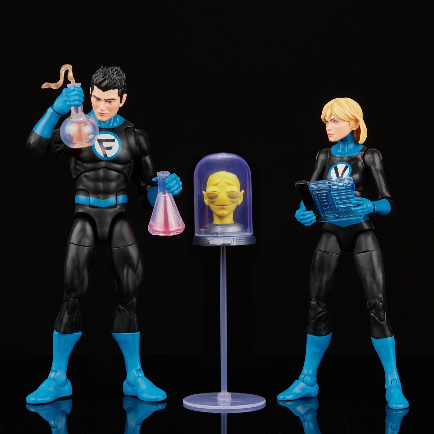 Hasbro Marvel Legends Series Fantastic Four Franklin Richards and Valeria Richards