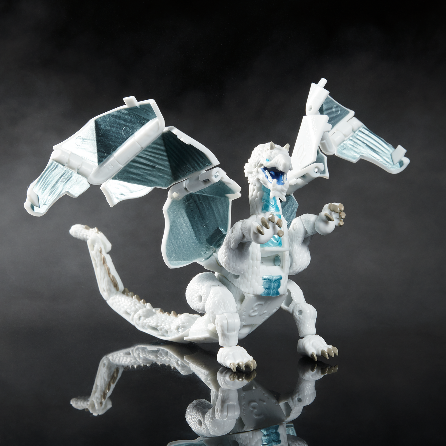 Dungeons & Dragons Dicelings White Dragon Collectible Action Figure