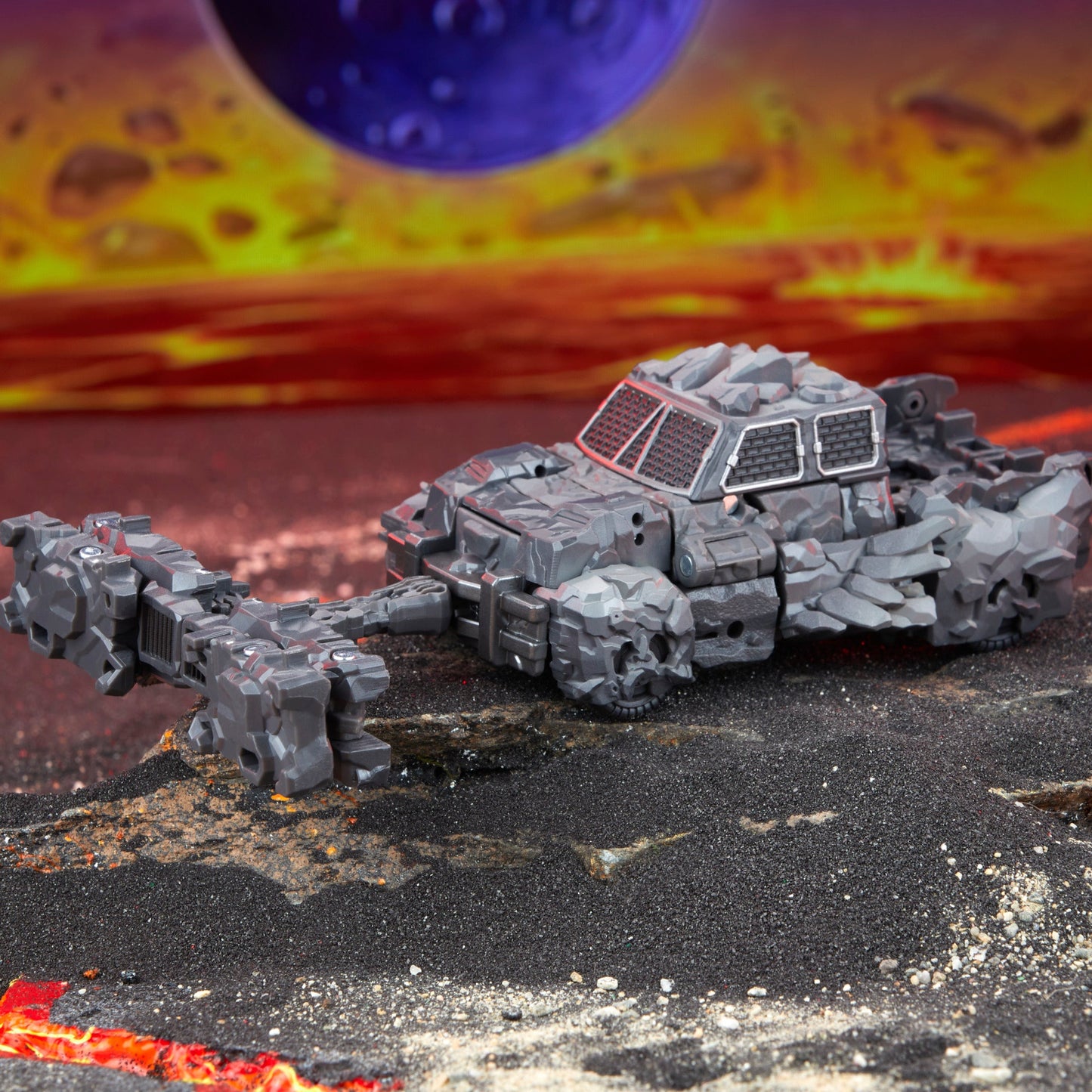Transformers Legacy United - Deluxe Class - Infernac Universe Magneous