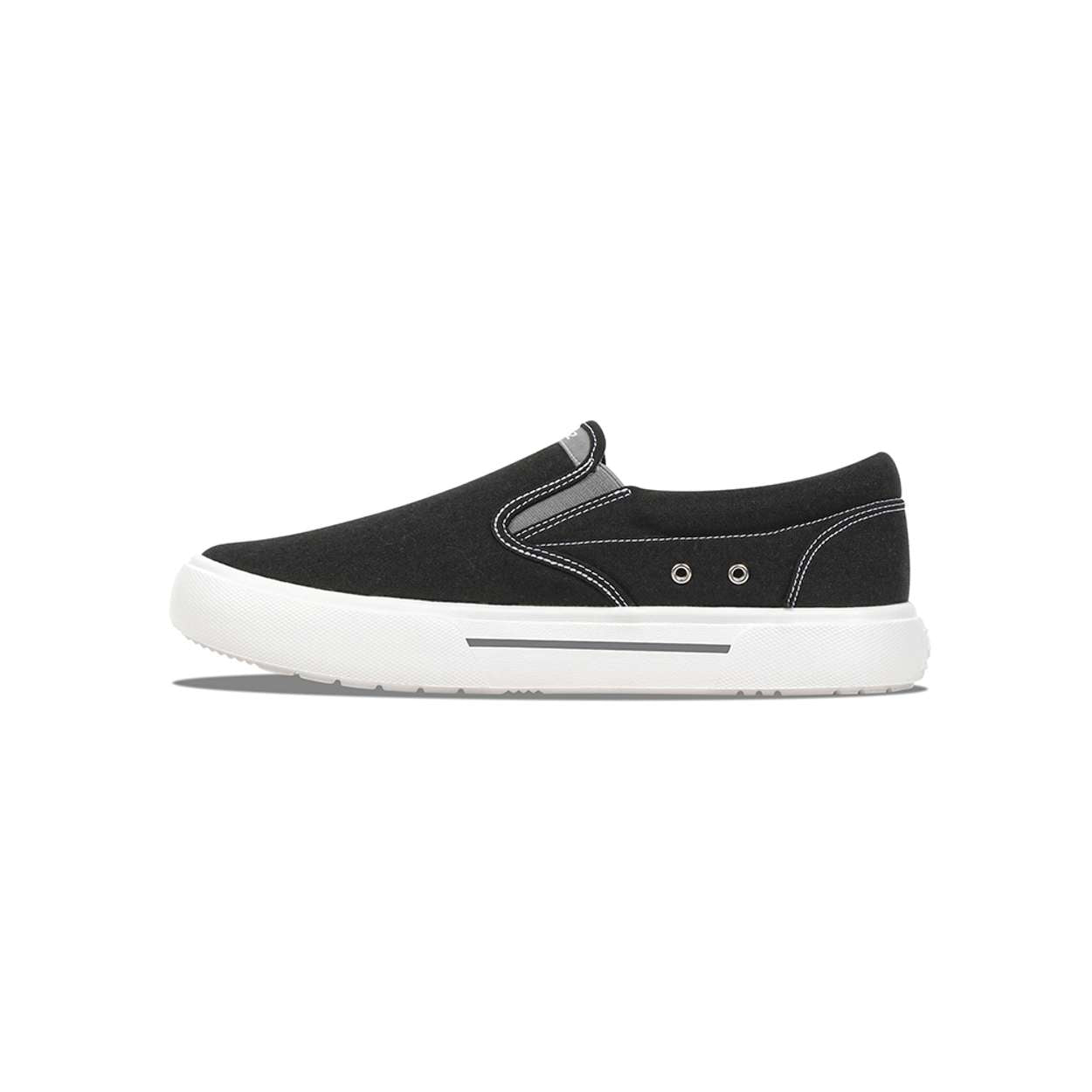https://cdn.shopify.com/s/files/1/0784/3731/8951/files/Fishooz_Men_s_Sunbrella_Slip-On_Black_04.jpg?v=1772487108