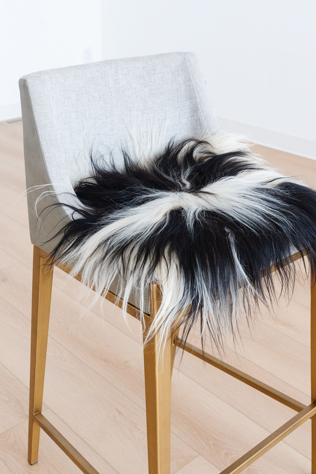 Black Spotted Icelandic Sheepskin Chair Pad | Random