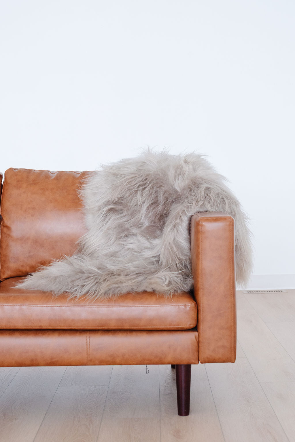 Linen Icelandic Sheepskin