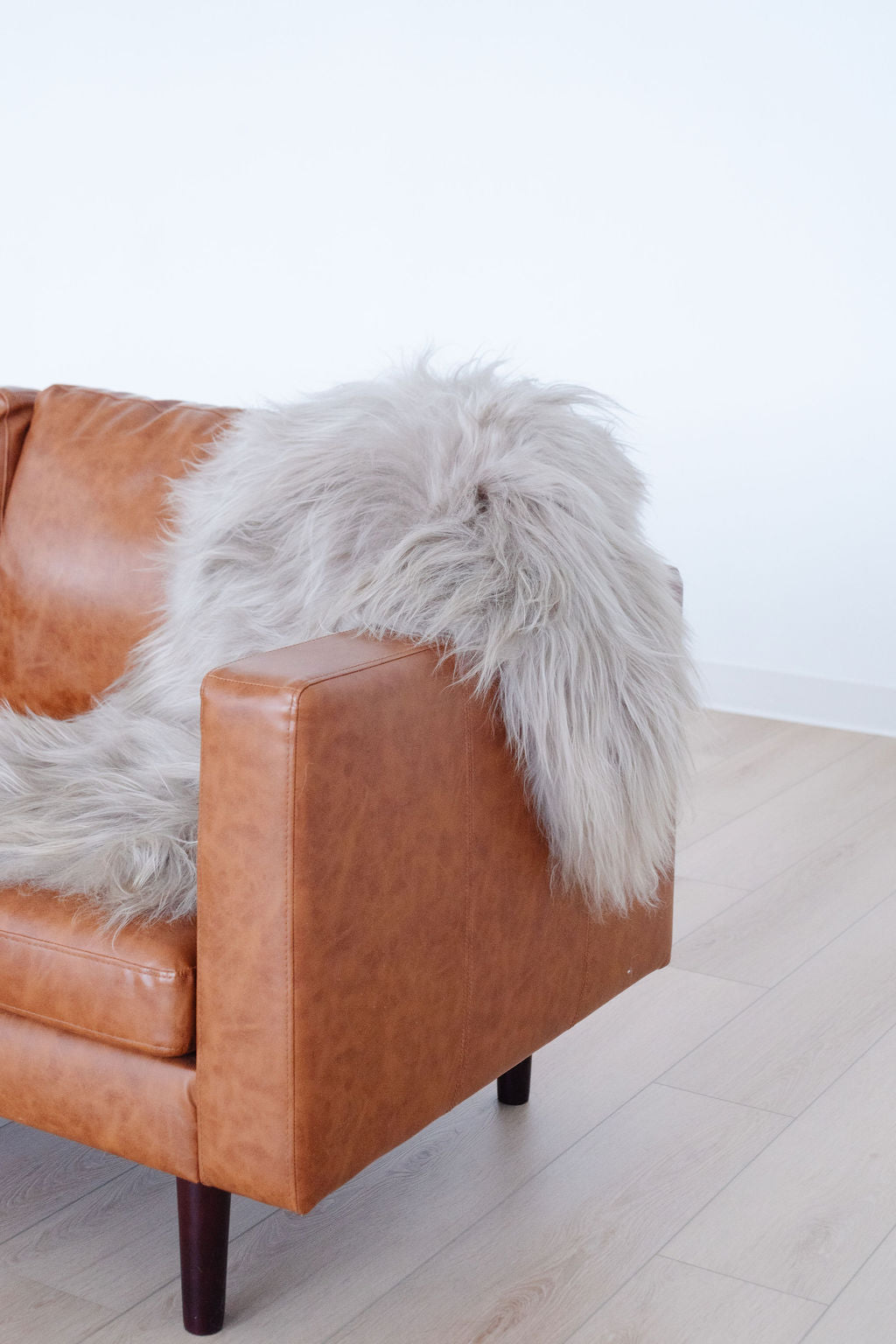Linen Icelandic Sheepskin