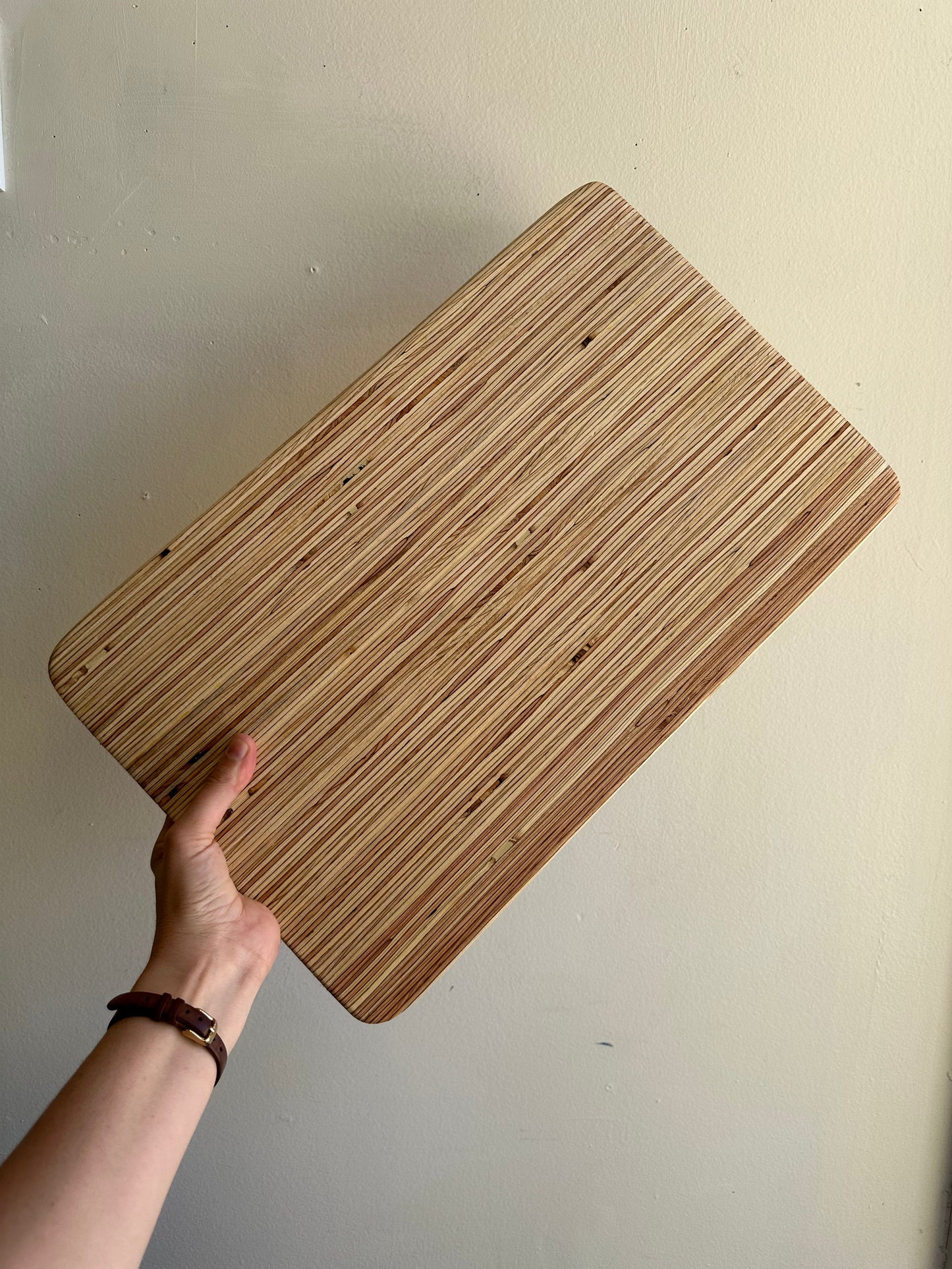 Papa’s Classic Cutting Board