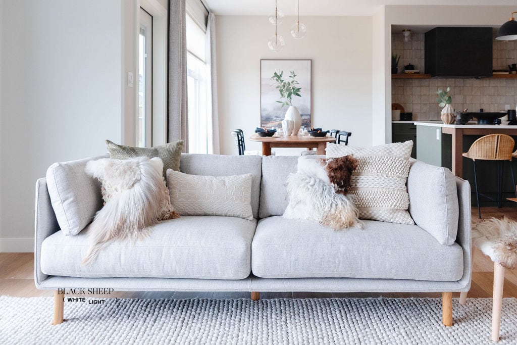 Mélange Sheepskin Pillow, curly wool