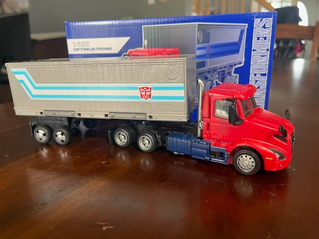 Transformers Generations - VNR Optimus Prime Action Figure Toy - Exclusive