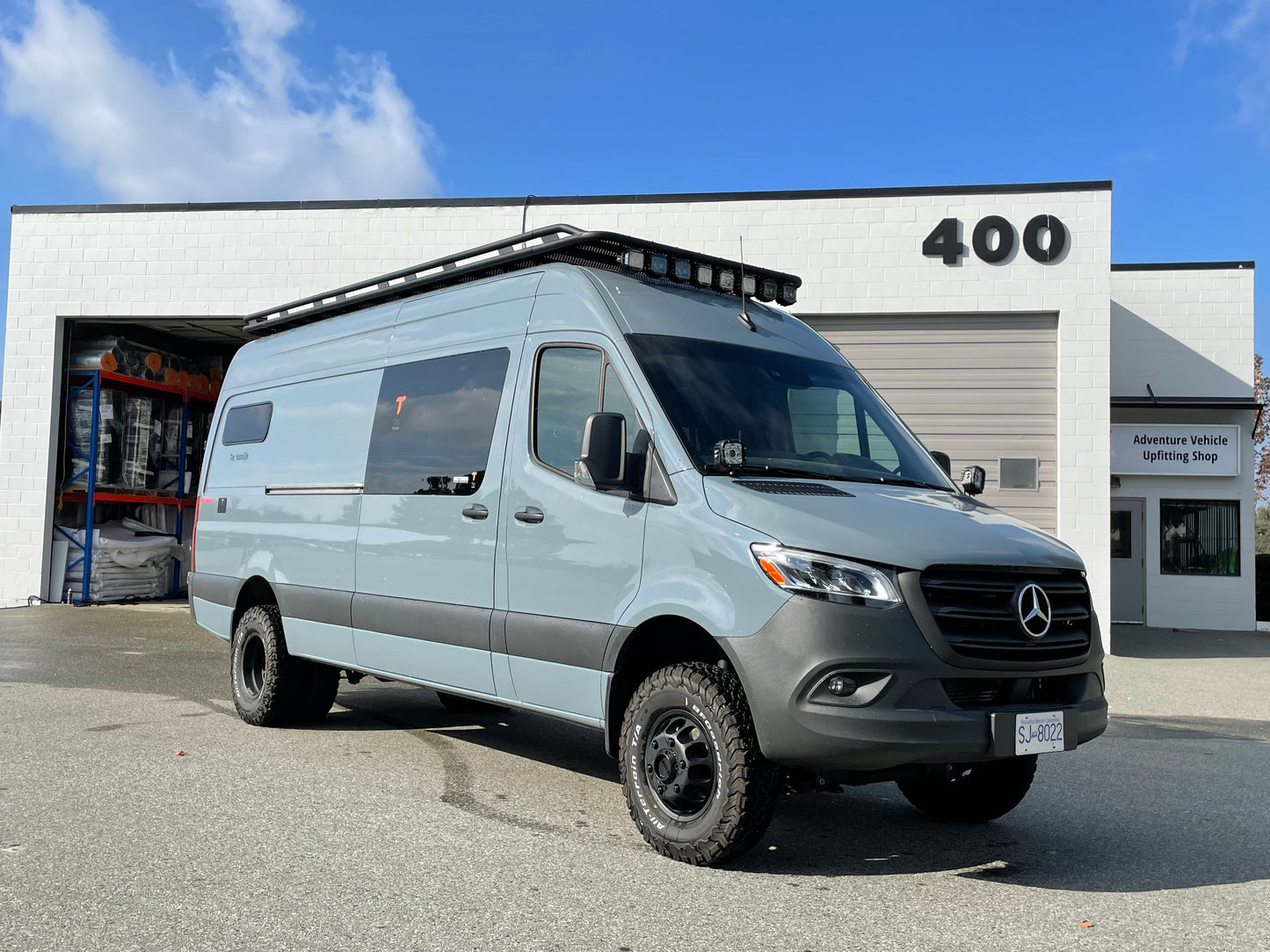 Aluminum Roof Rack For Mercedes Sprinter With Perforated Deck