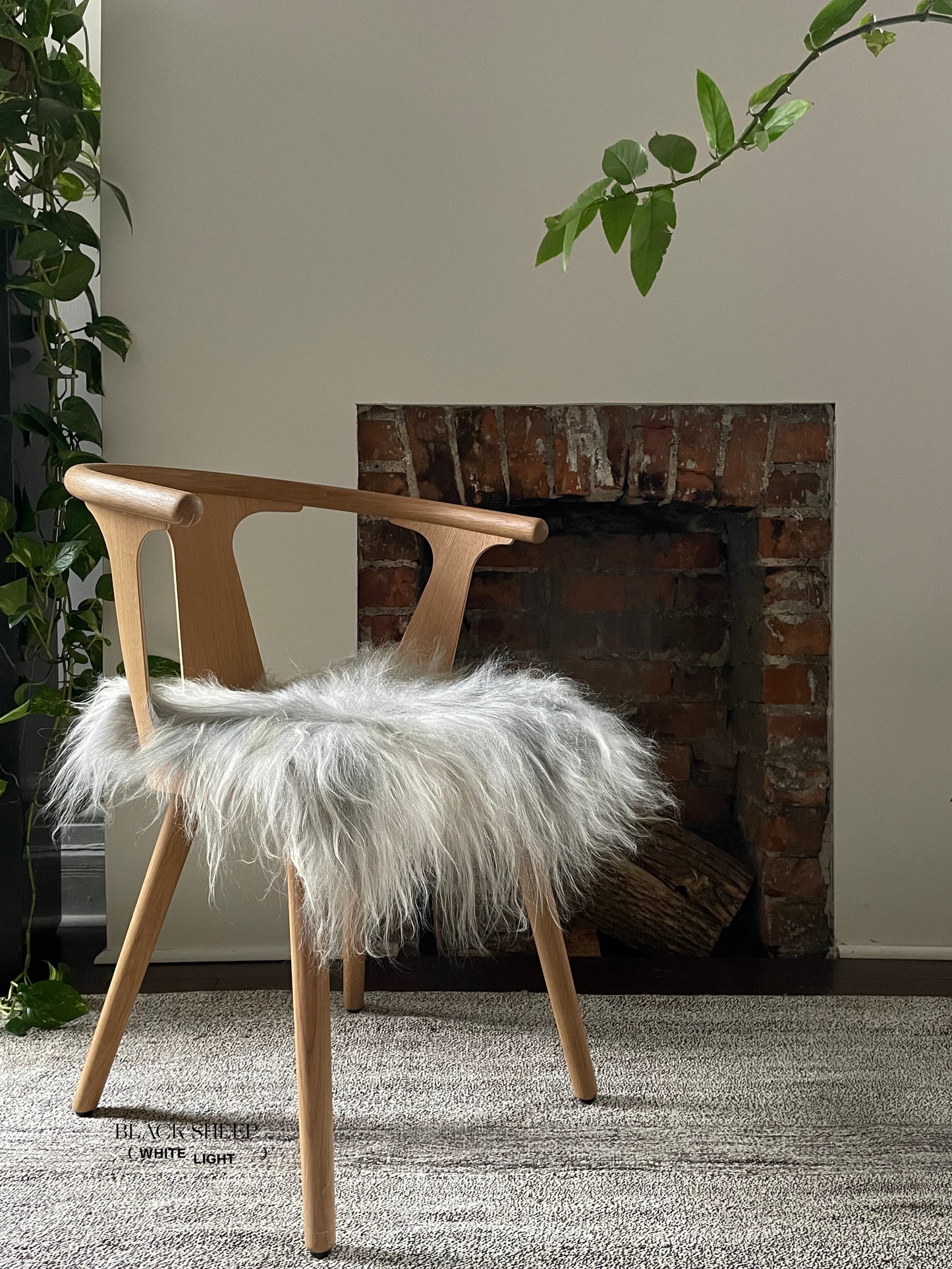 Natural Light Grey Icelandic Sheepskin Chair Pad