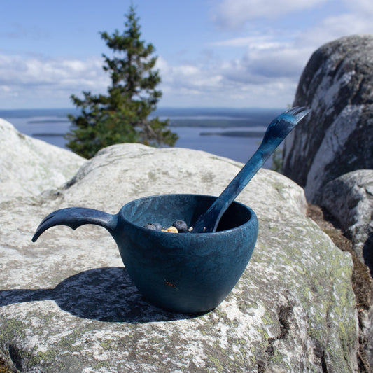 https://cdn.shopify.com/s/files/1/0813/4882/1276/files/Kupilka_cutlery_Spork205_Blueberry.jpg?v=1698324768