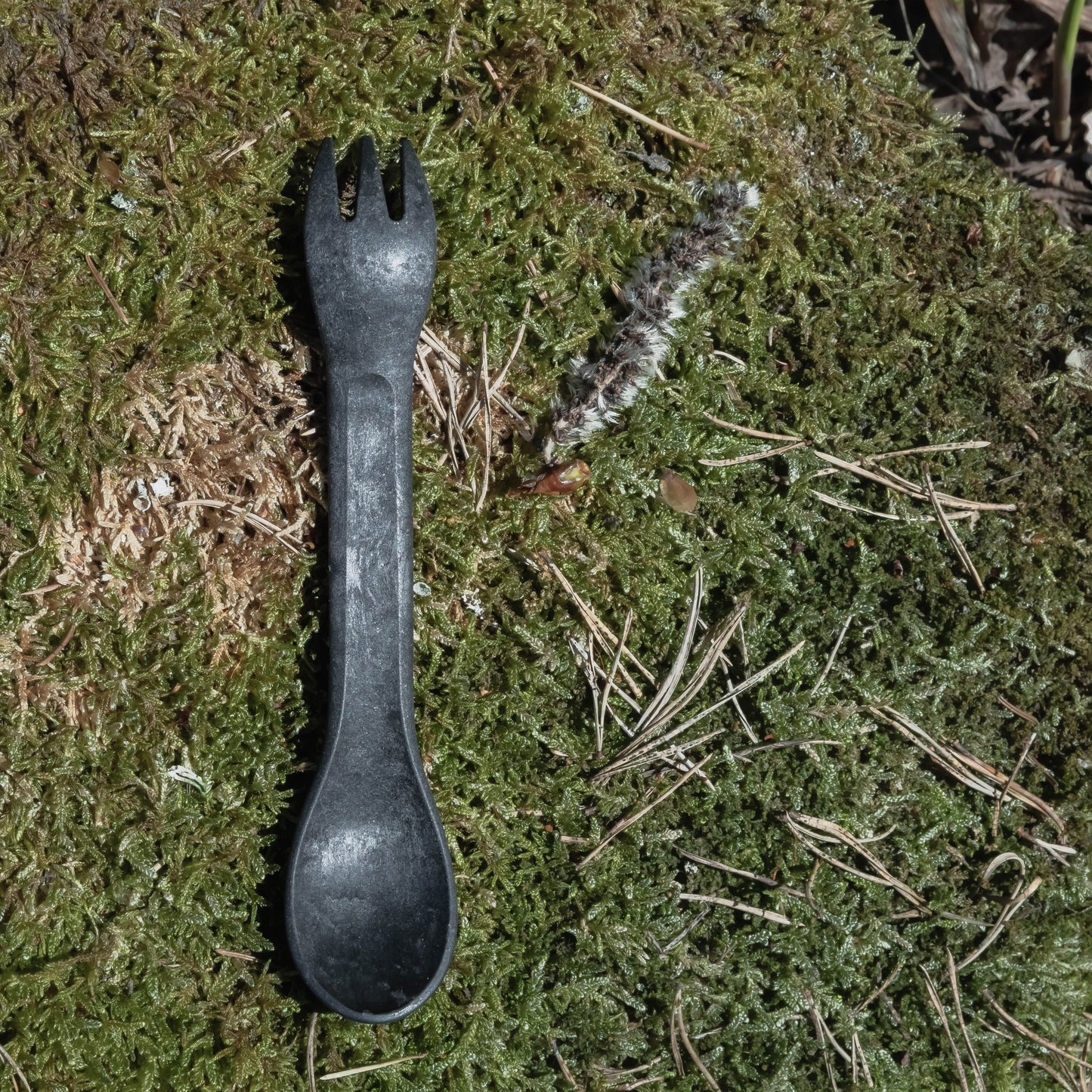 https://cdn.shopify.com/s/files/1/0813/4882/1276/files/Kupilka_cutlery_spork165_Kelo_spring_1.jpg?v=1698743611