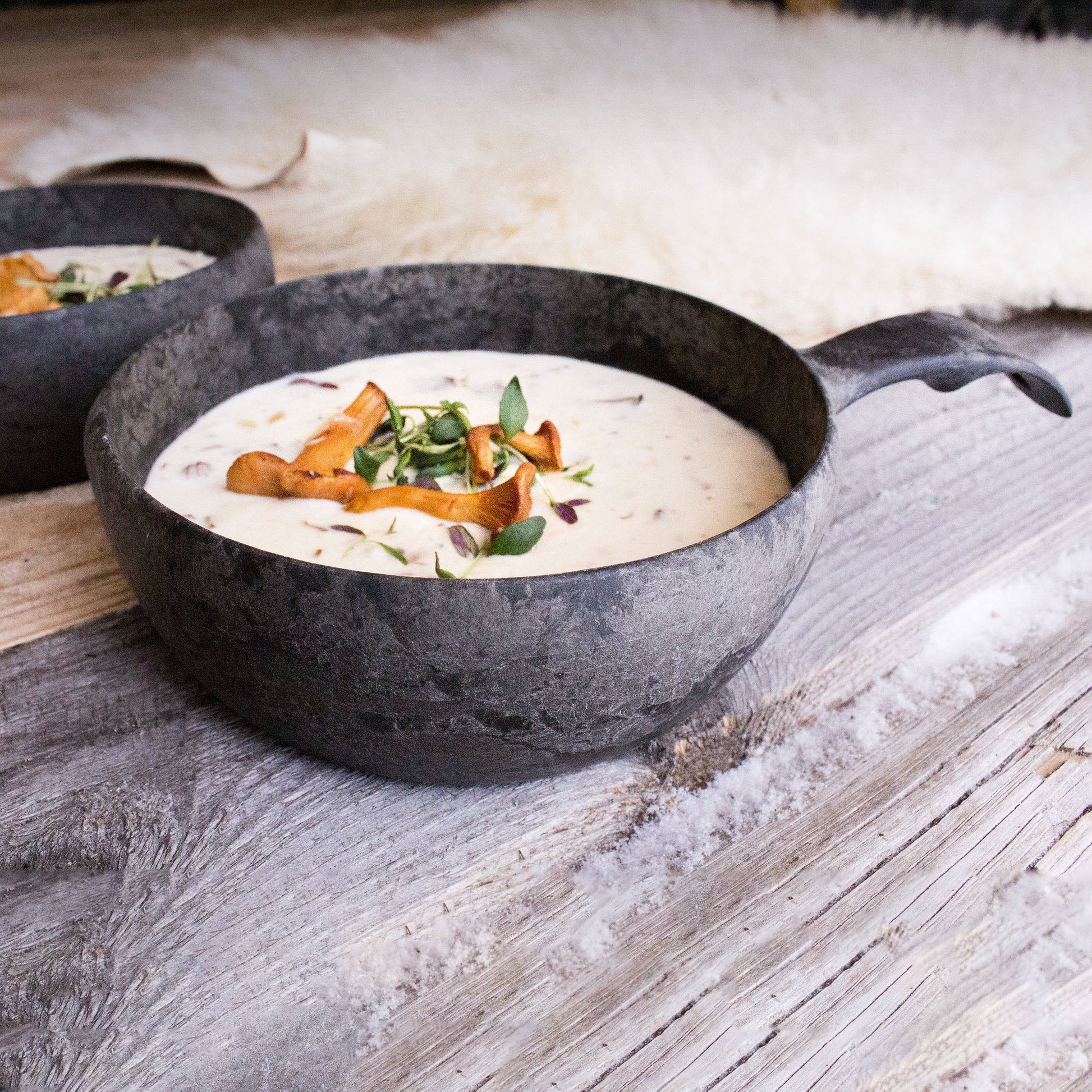 https://cdn.shopify.com/s/files/1/0813/4882/1276/files/Kupilka_plate_55_Kelo_mushroom_soup.jpg?v=1770195667