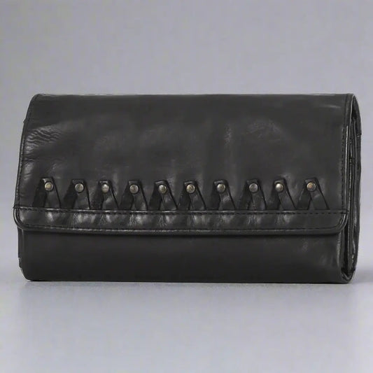 MET Women's Magnet Closure Trifold Leather Wallet