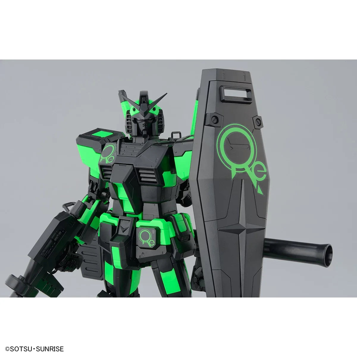 BANDAI - MG RX-78-2 GUNDAM Ver.3.0 RECIRCULATION - Exclusive