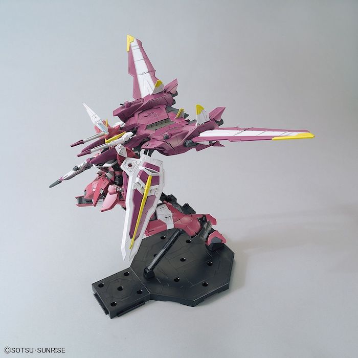Mobile Suit Gundam SEED MG Justice Gundam 1/100