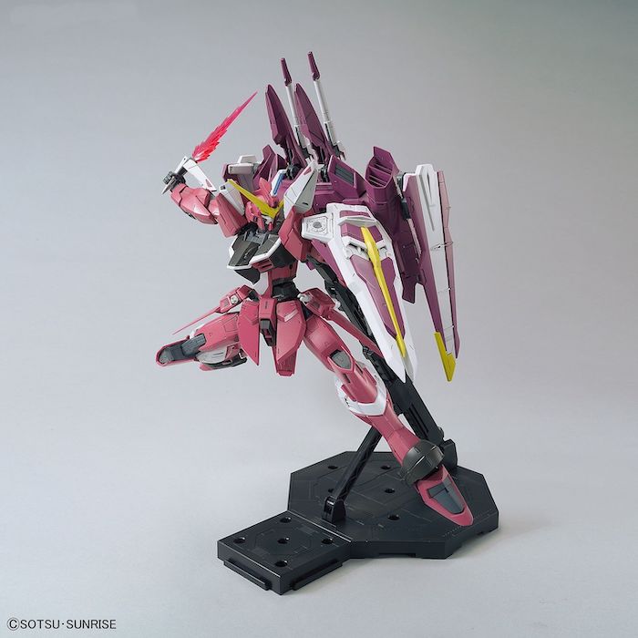 Mobile Suit Gundam SEED MG Justice Gundam 1/100