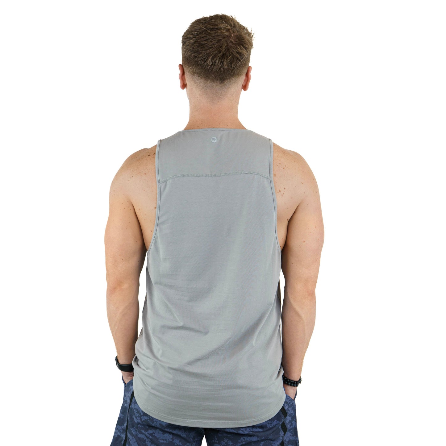 FA Momentum Tank Silver