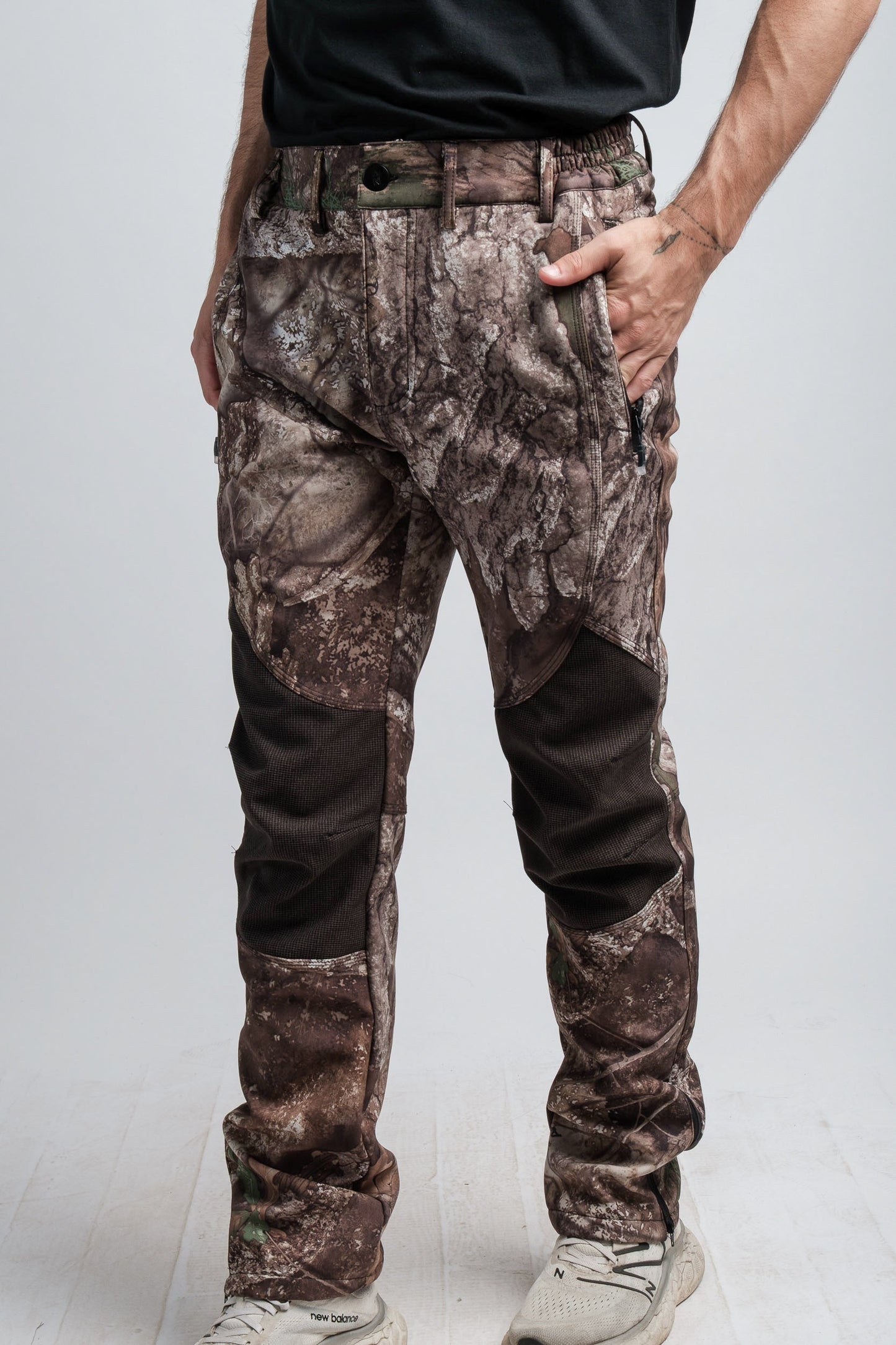 Men's Adventure Water Resistant Pants - Camo