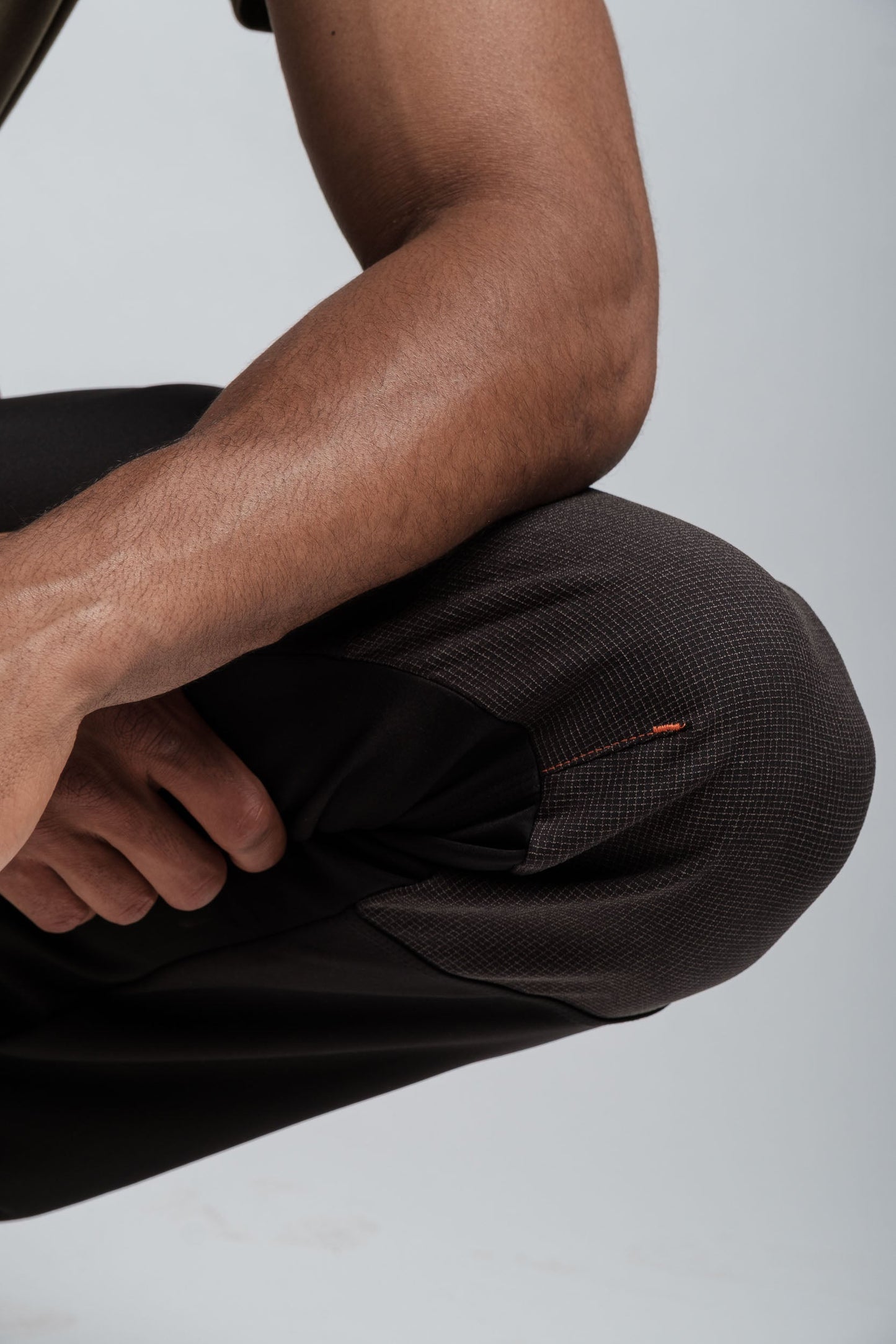 Men's Adventure Water Resistant Pants - Black