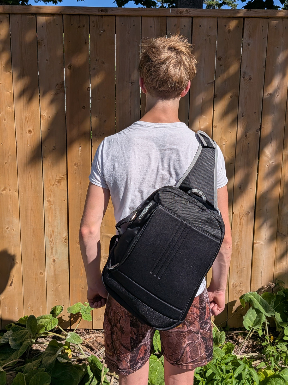 Europe Bound Exec-Tek Laptop Sling Bag 20L Capacity