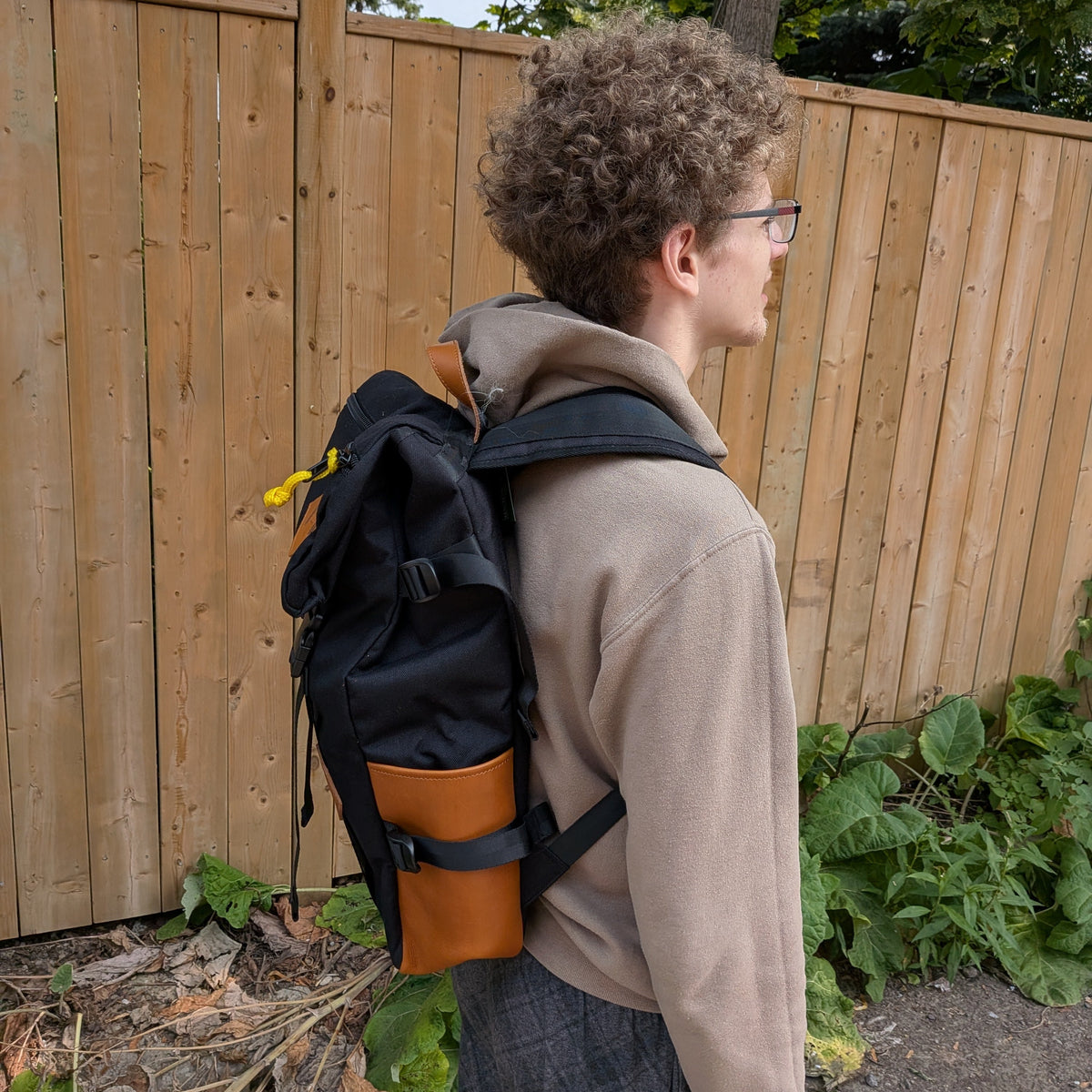 Europe Bound Kettle Sack with Laptop Sleeve 45L Capacity