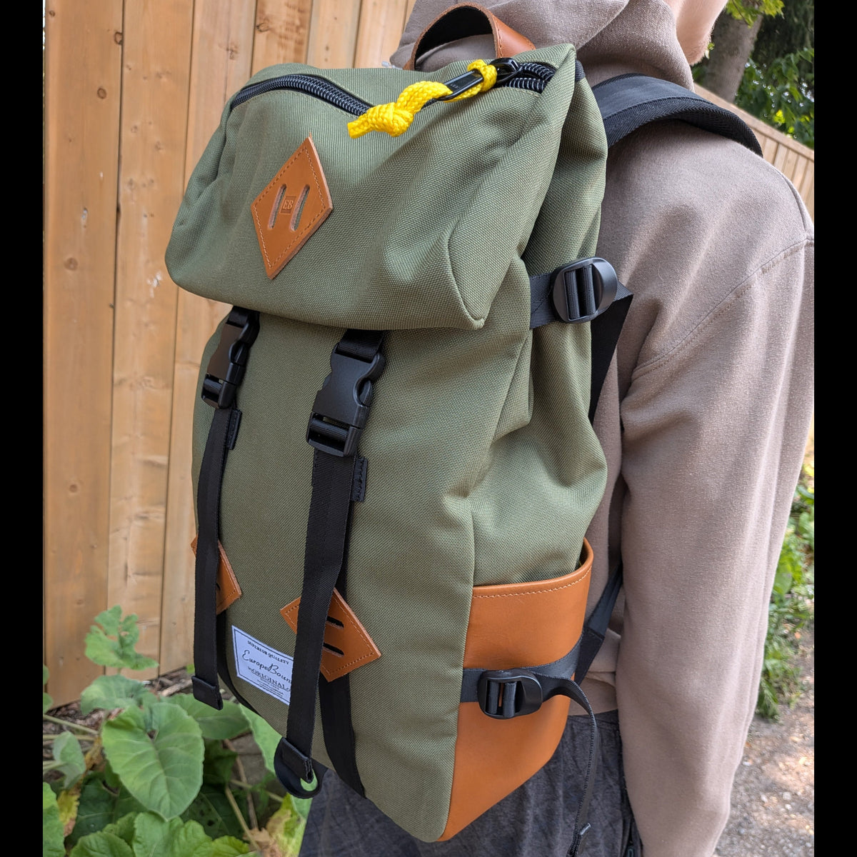 Europe Bound Kettle Sack with Laptop Sleeve 45L Capacity