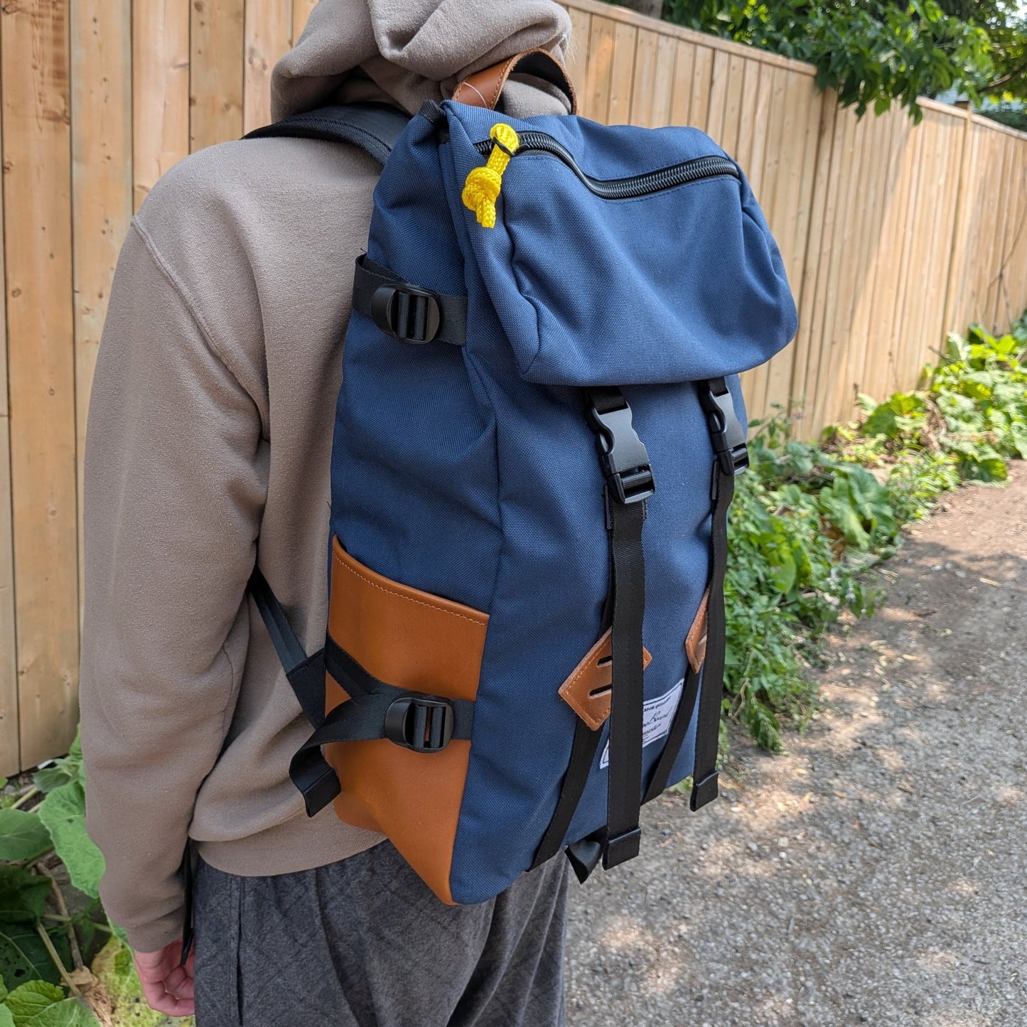 Europe Bound Kettle Sack with Laptop Sleeve 45L Capacity