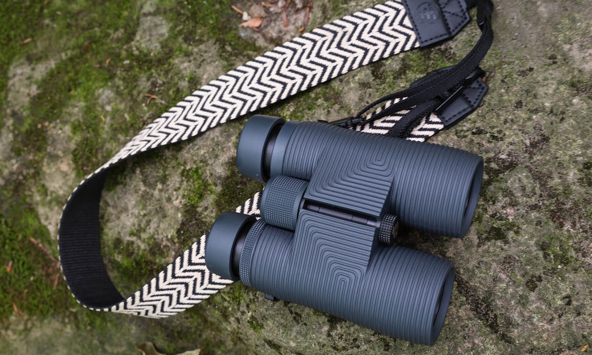 Nocs Provisions Pro Issue 10x42 Waterproof Binoculars