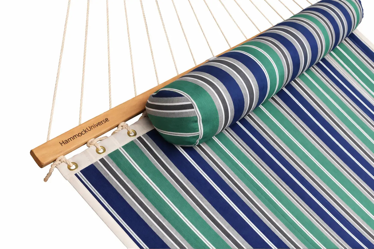 Deluxe Quilted Hammock with 3-Beam Stand