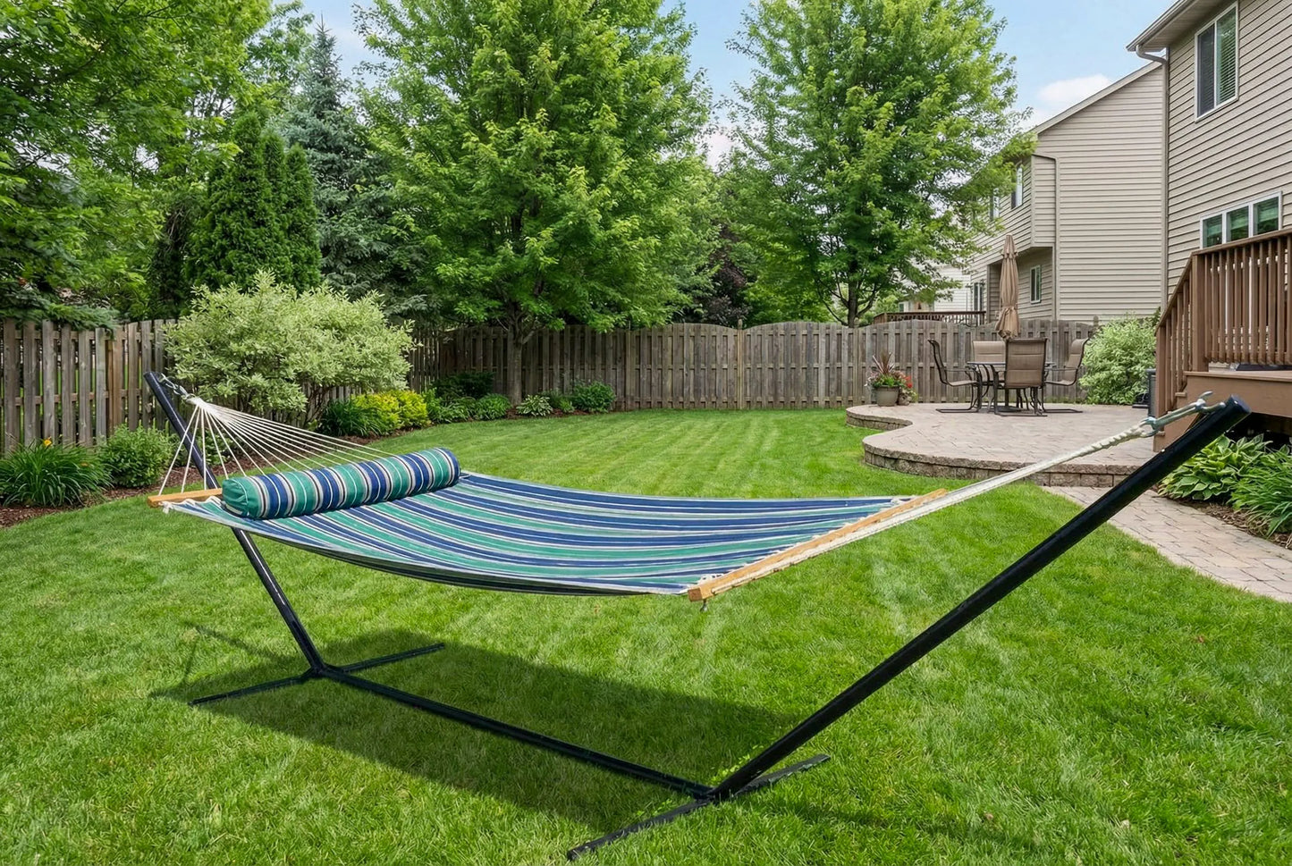 Deluxe Quilted Hammock with 3-Beam Stand