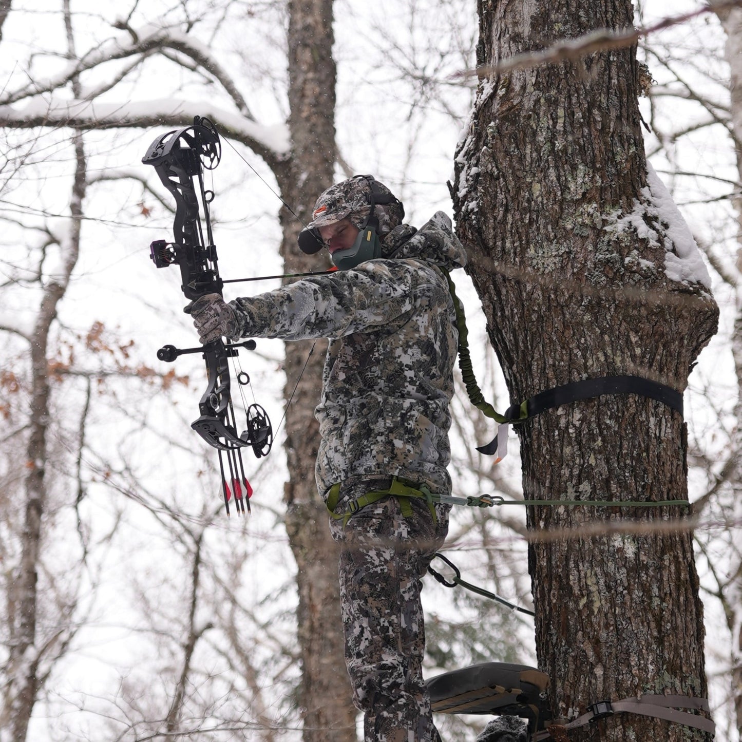 Rozvelt Vektr - Premium Hunting Accessory for Scent Elimination