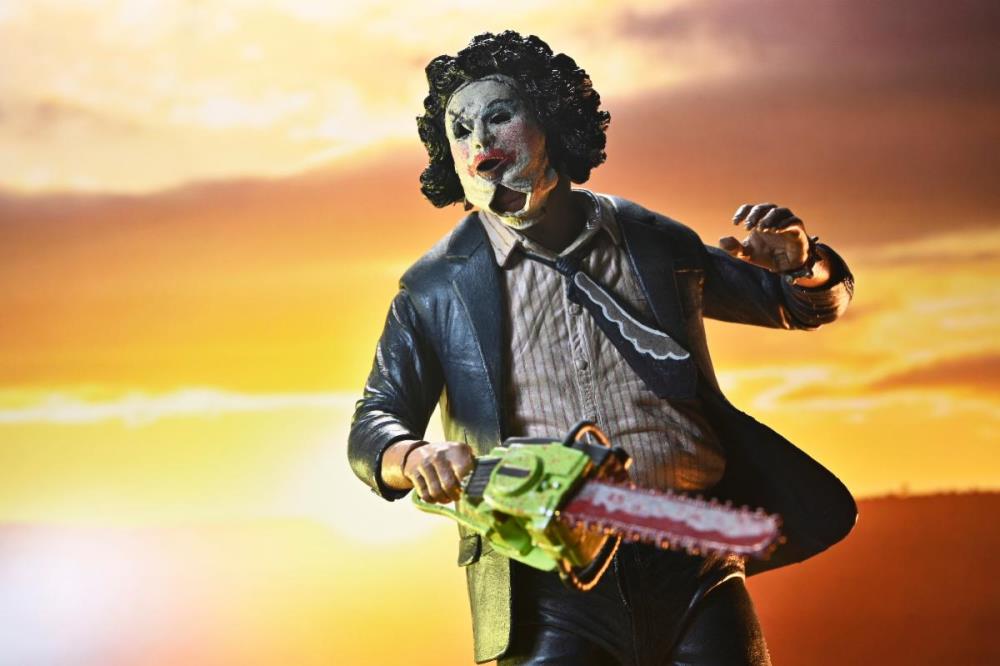 The Texas Chainsaw Massacre Ultimate 50th Anniversary Leatherface  - Pretty Woman