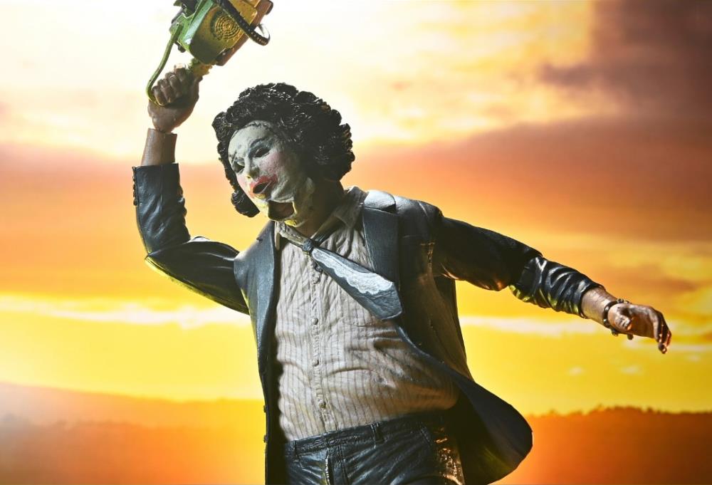 The Texas Chainsaw Massacre Ultimate 50th Anniversary Leatherface  - Pretty Woman