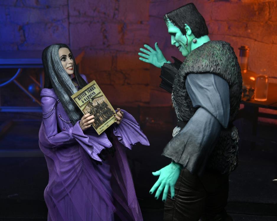Rob Zombie's The Munsters Ultimate - Lily